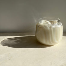 Load image into Gallery viewer, NERVURE Bol Verre Blanc 1450
