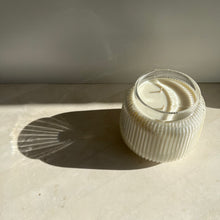 Load image into Gallery viewer, NERVURE Bol Verre Blanc 700
