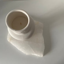 Load image into Gallery viewer, Frossette Blanche Courbe - Pre SALE
