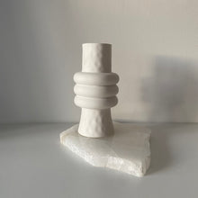 Load image into Gallery viewer, Frossette Blanche Courbe - Pre SALE
