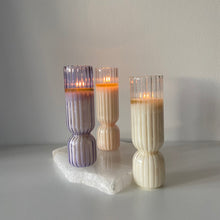 Load image into Gallery viewer, Flûte Verre Violette - Pre SALE
